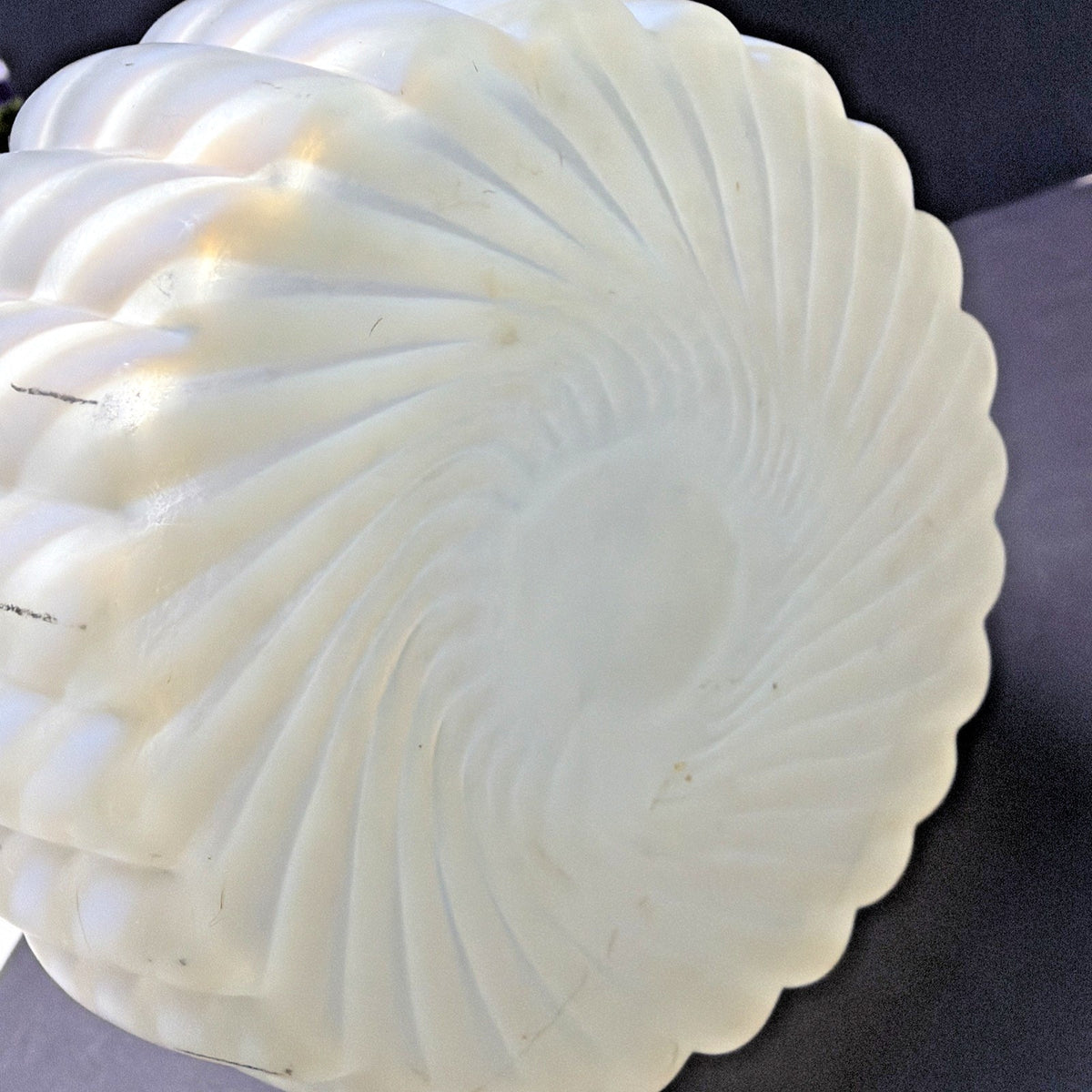 Antique Northwood Glass Chrysanthemum Opalescent Swirl Celery Vase Ribbed Satin