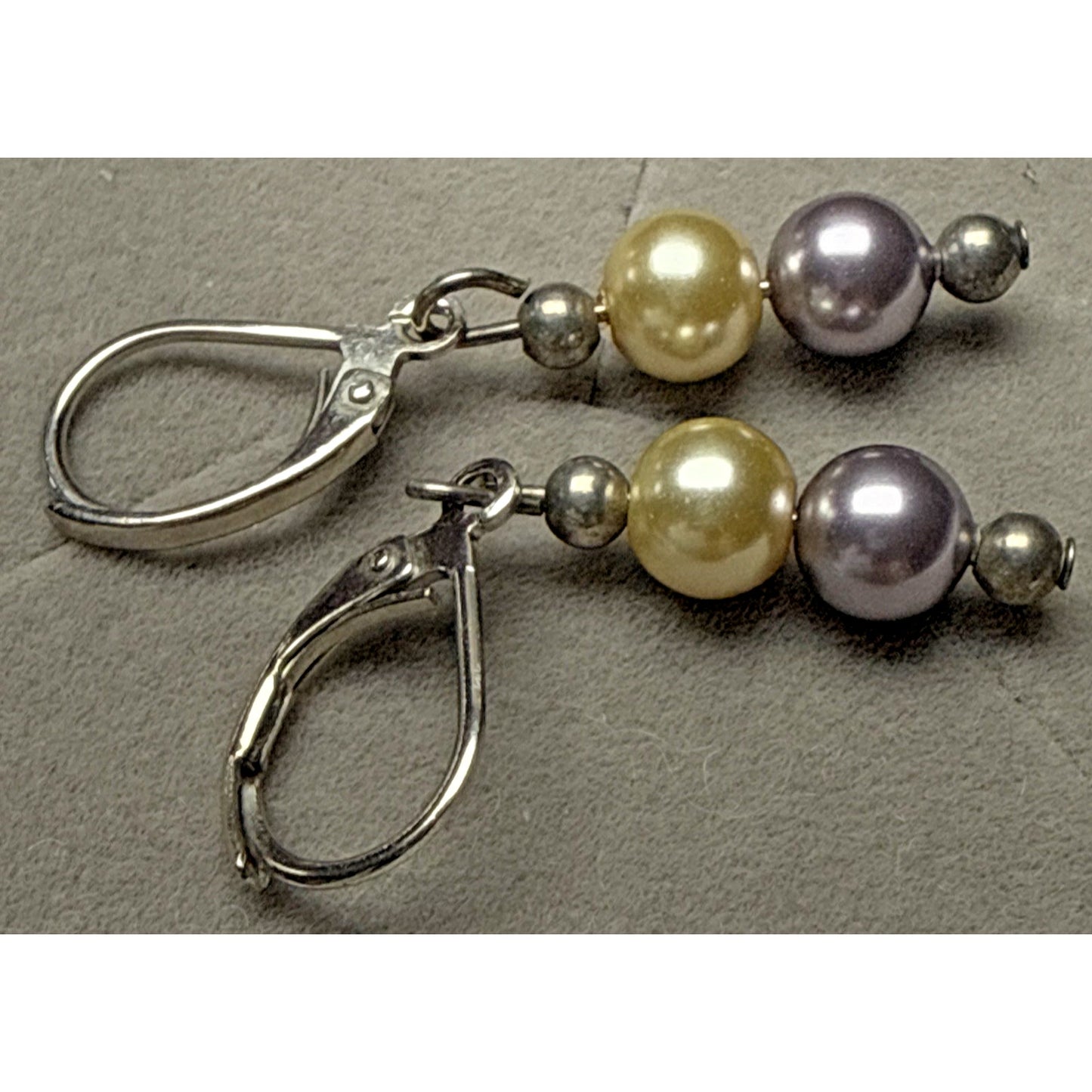 Vtg Purple White Stacked Pearl Leverback Earrings Dangle Drop Sterling Silver