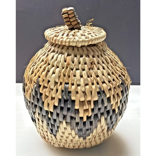 Zulu Palm Fiber Herb Basket With Lid South Africa Handwoven Geometric Pattern