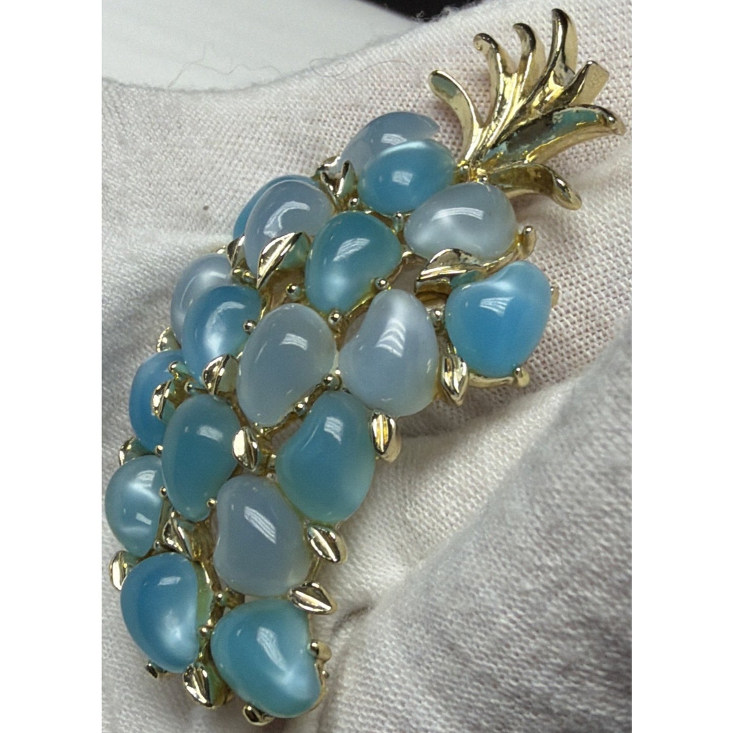 Art Deco Blue Moonglow Lucite Beaded Pineapple Brooch Pin