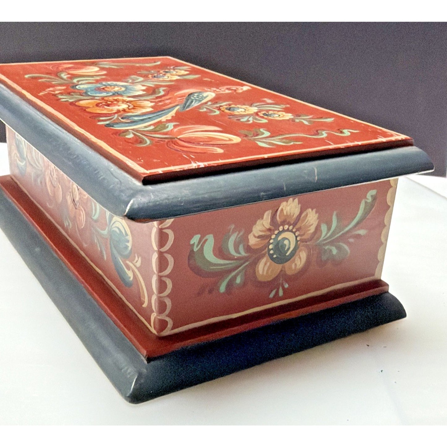 Folk Art Hindeloopen Wood Hand Painted Box Signed HW Zeed Bird Floral Hinged