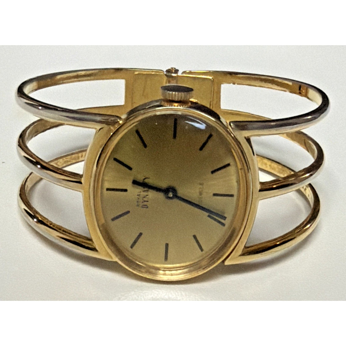 Vintage Royal Dynasty 17 Jewels Watch Cuff Bracelet Gold Tone Works