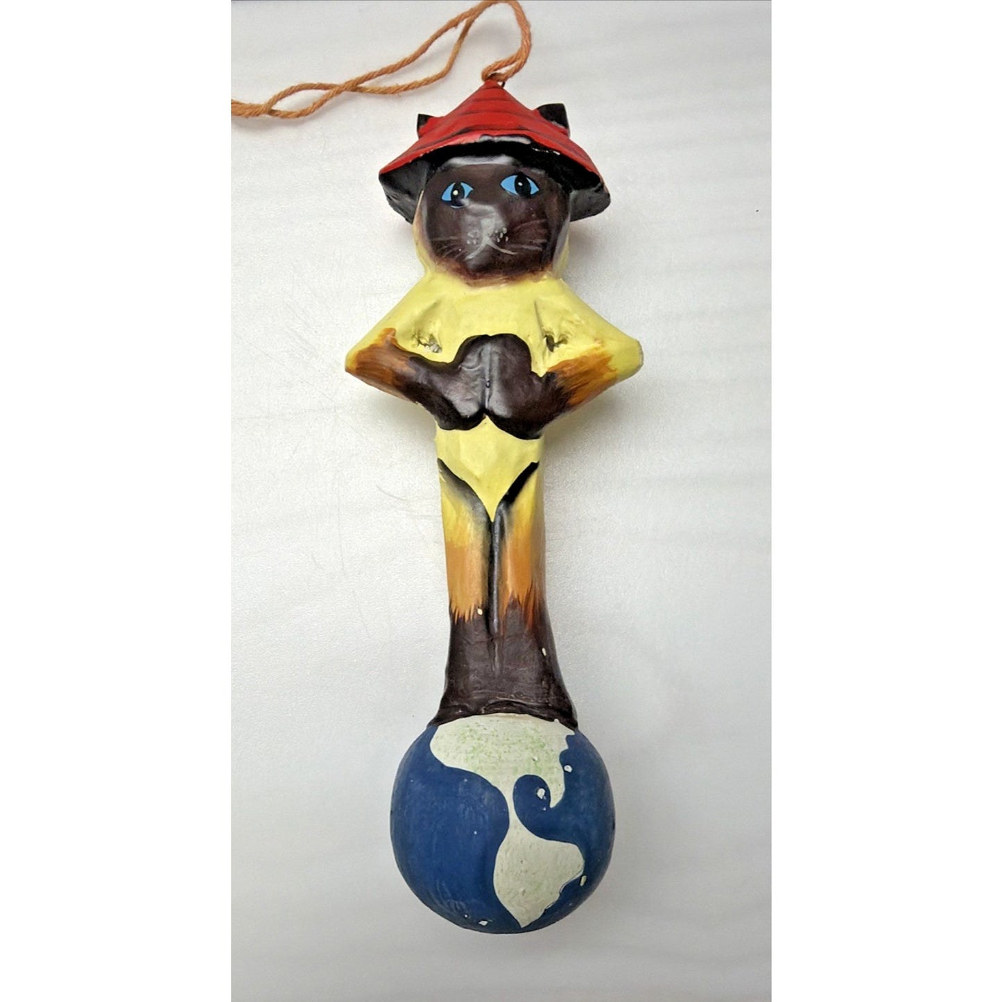 Folk Art Namaste Zen Cat Ornament Standing World Ball Plaster Hand Painted Read