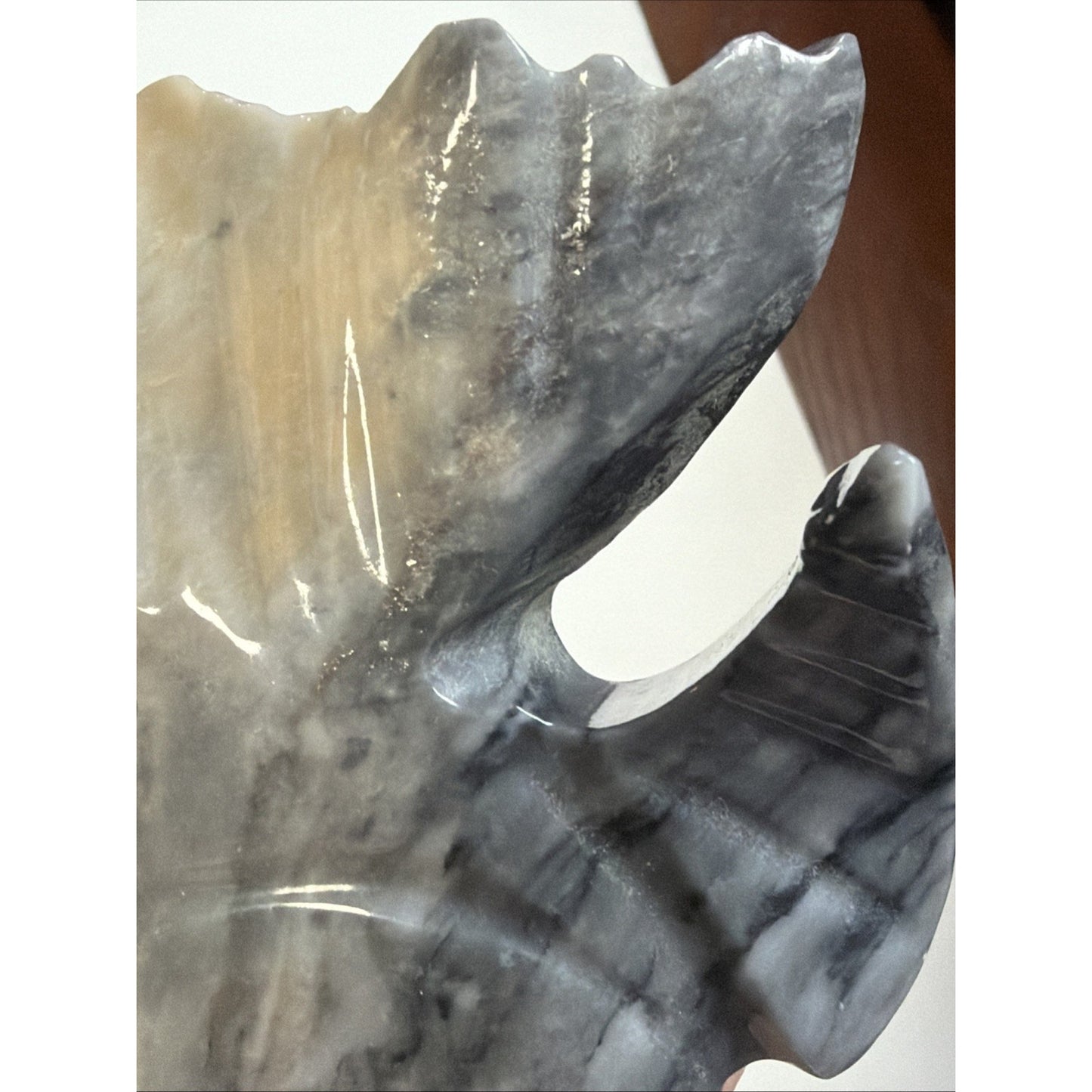 Folk Art Tellez Tecali Puebla Marbled Onyx Hand Carved Fish Sculpture Black Eyes