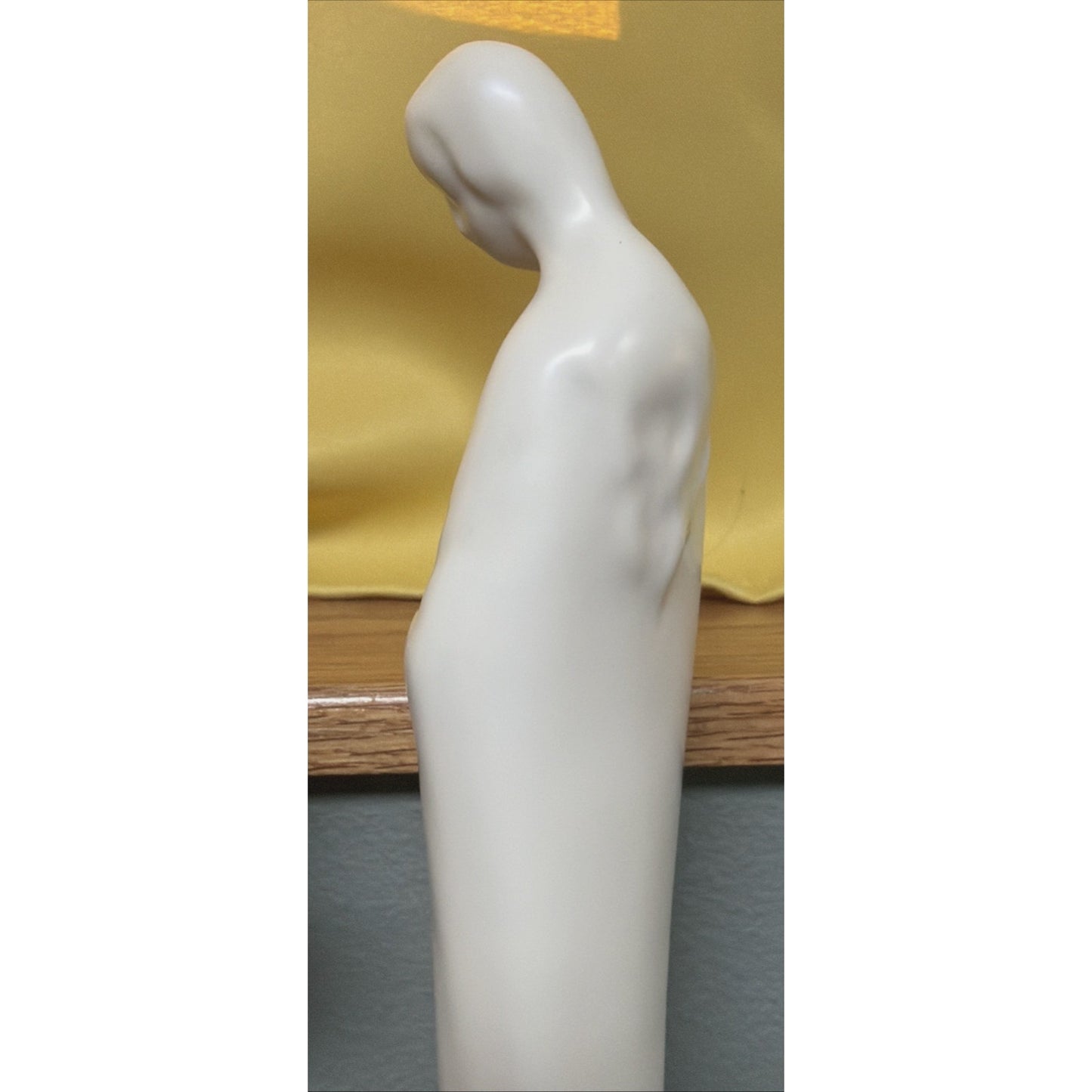 Vtg Haeger Pottery Praying Virgin Mary Madonna Statue White Matte Ceramic #303