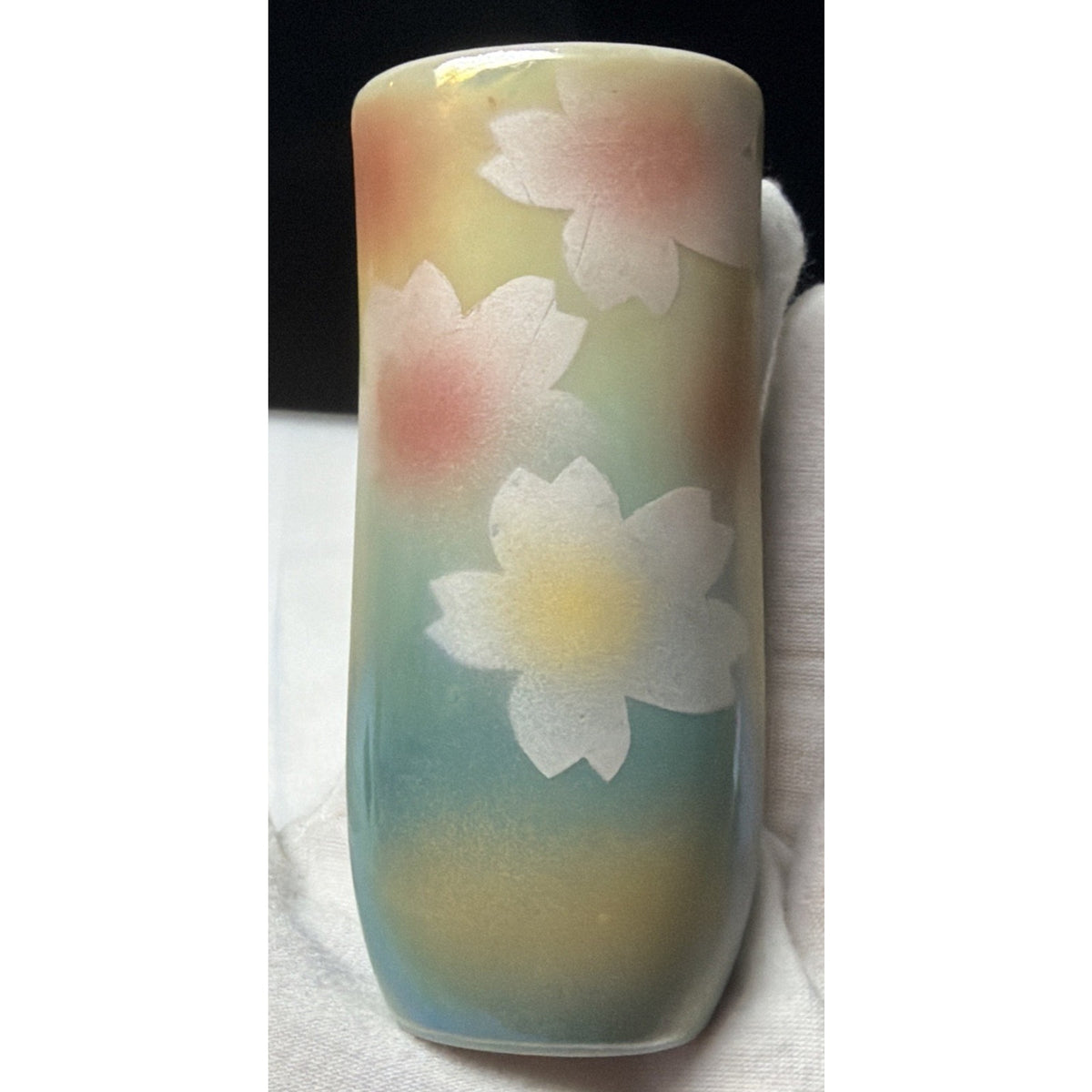 Vtg Kutani Yaki Porcelain Wall Vase Signed Iridescent Flowers Ombre Green Japan