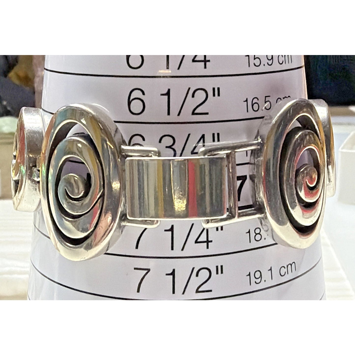 Brighton Vertigo Oval Link Bracelet Silver Tone Swirl Design 7” Modern Boho