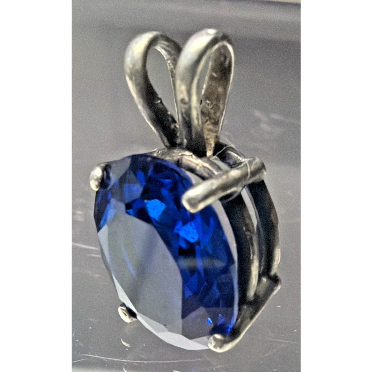 Sapphire Spinel Glass Oval Cut Solitaire Sterling Silver Pendant UV Reactive As