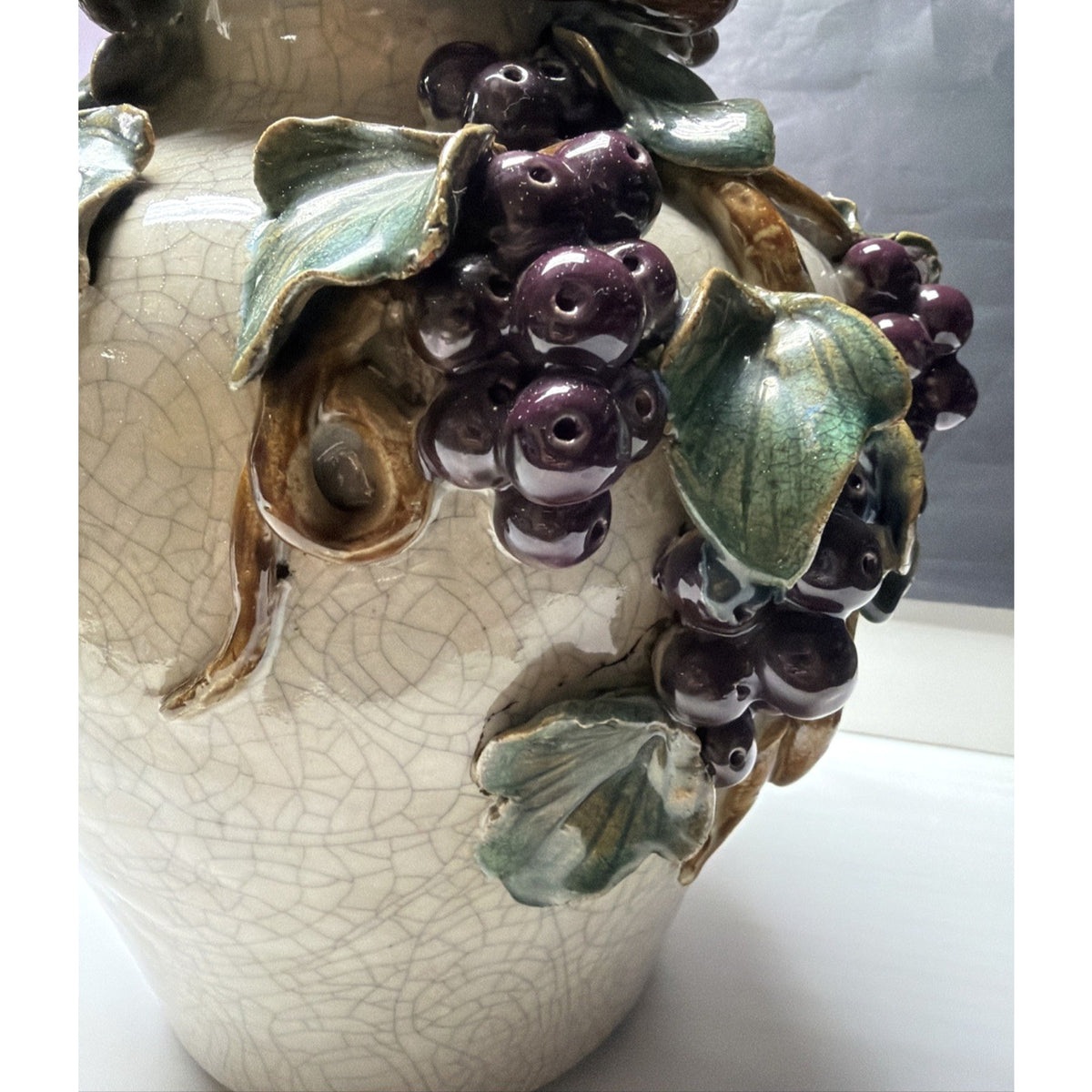 Old Majolica Pottery Chinese Crackle Glaze Rope Grapes Berries Leaves Vine As Is