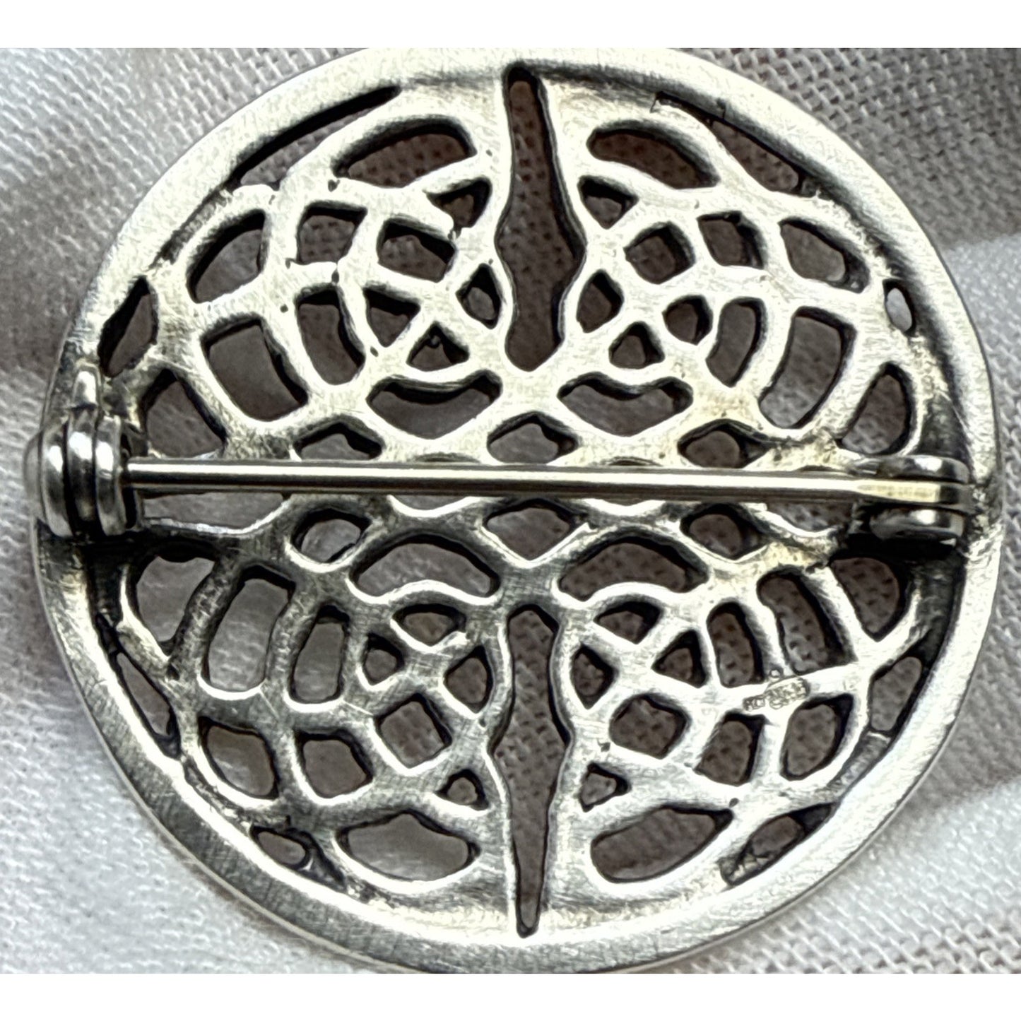 Vintage 925 Sterling Silver Viking Celtic Knot Pin Brooch Round Ornate 5.07g