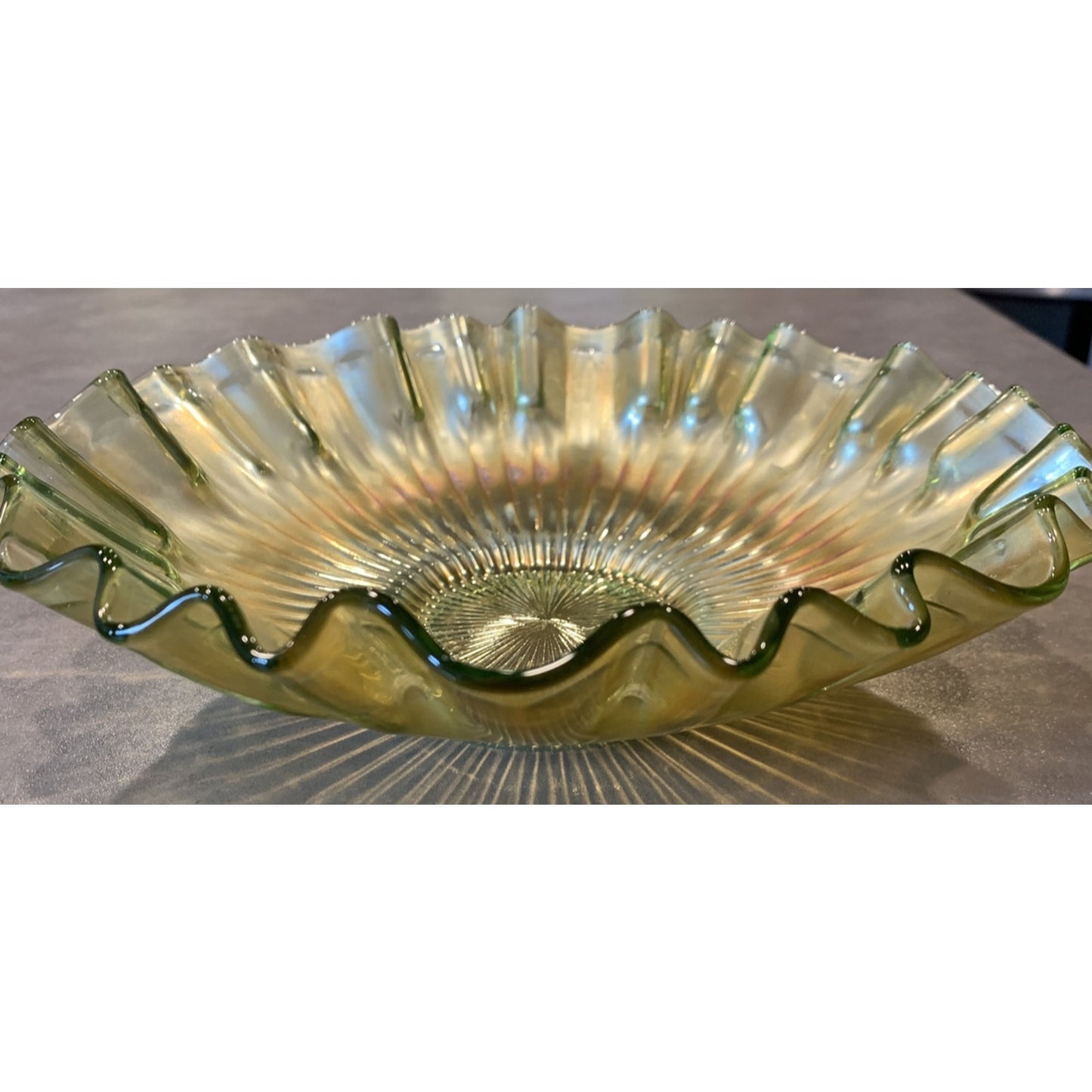 Vintage Fenton Green Carnival Glass Stippled Rays Ruffled Crimped Bowl