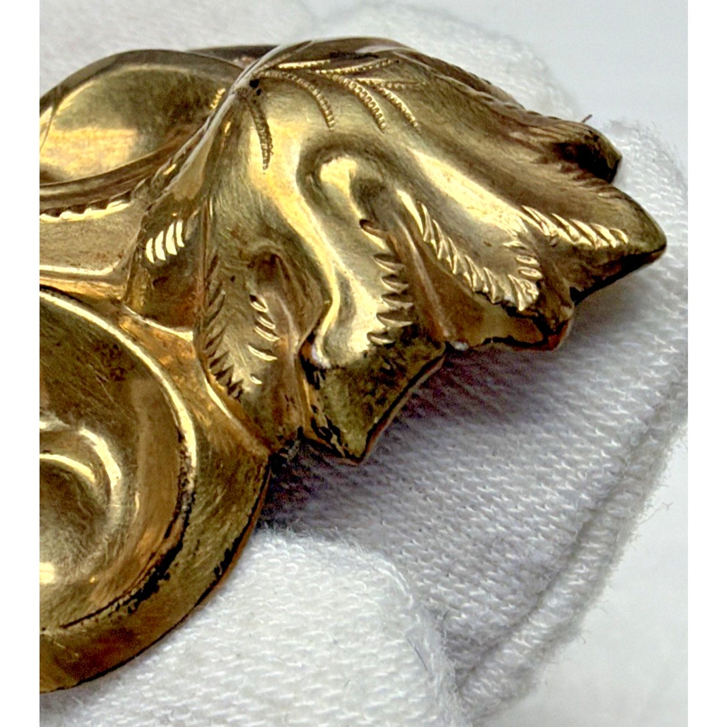 Victorian 10k GF Hollowware Brooch Puffy Repousse Floral Scroll As Is Damage