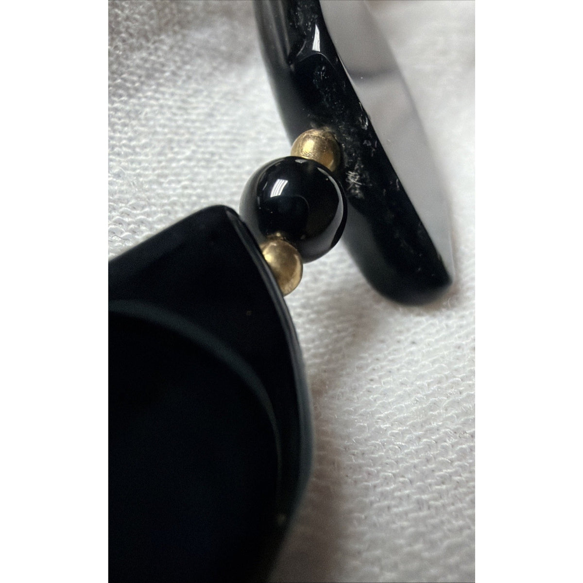 Jet Black Flame Carved Leaf Shape Onyx Bead Gold Spacer Necklace Read Descript