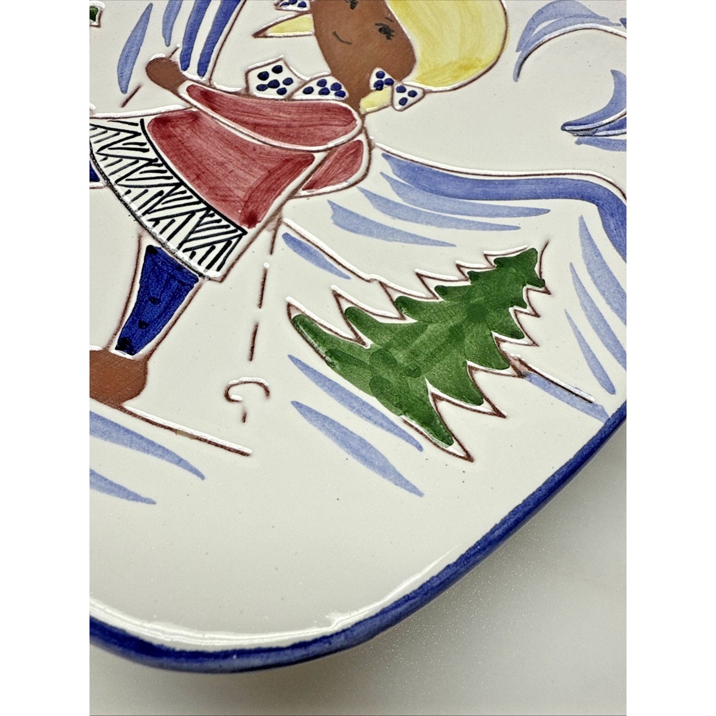Vintage Graverens Norway Folk Art Pottery Plate Winter Skiing Girl 787 SD As-Is