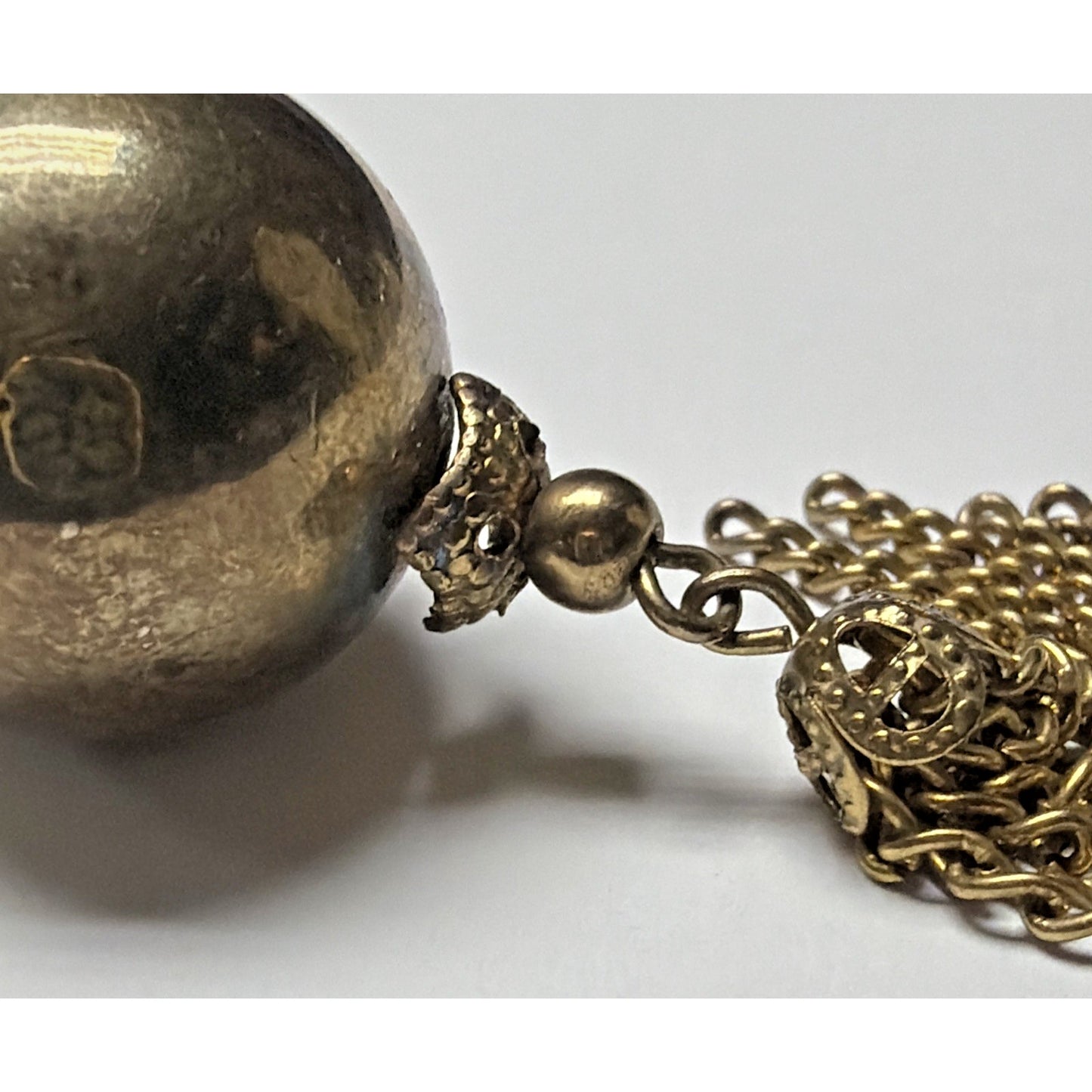 Vintage Baroque Style Pendant Ball Gold Tone Chain Tassel As Is