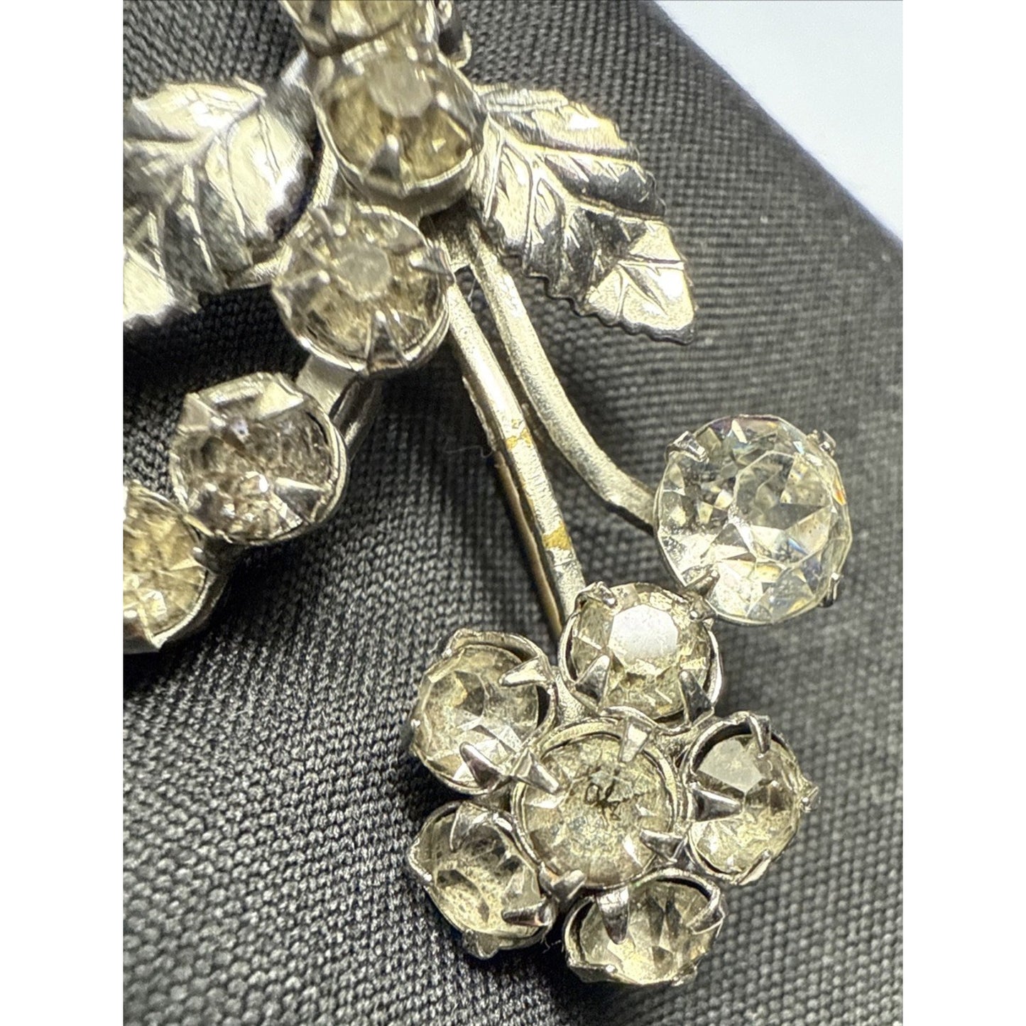 Art Deco Flower Bouquet Floral Spray Faceted Rhinestone Pendant Brooch
