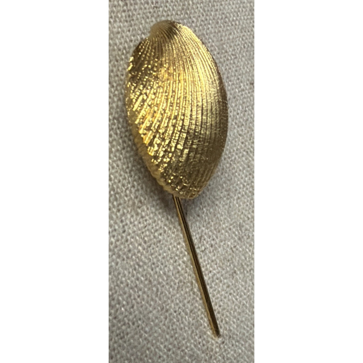 Vintage Trifari Shell Stick Pin Hatpin Clamshell Gold Tone