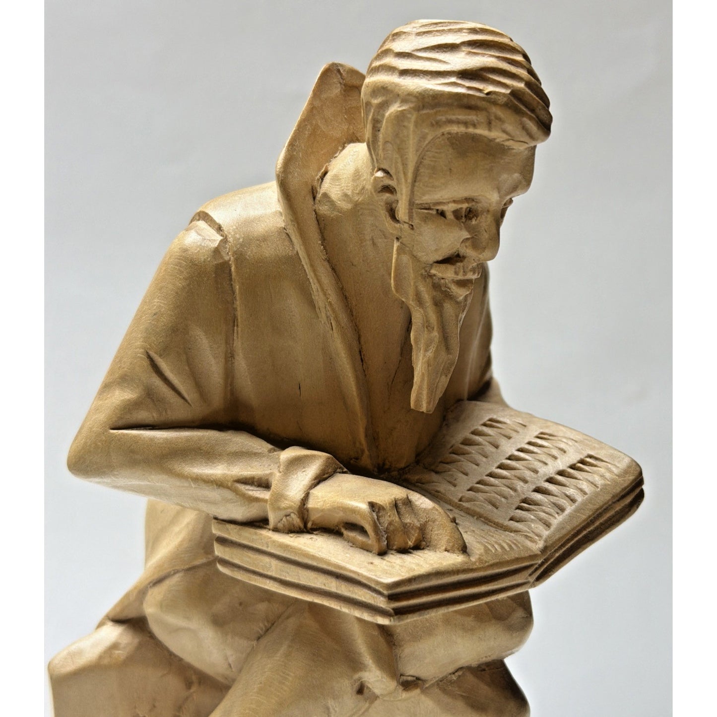 Vintage Don Quixote The Man of La Mancha Wood Carving Sitting Reading Book