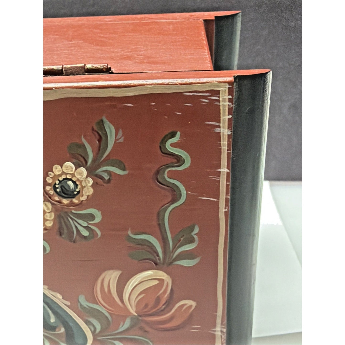 Folk Art Hindeloopen Wood Hand Painted Box Signed HW Zeed Bird Floral Hinged