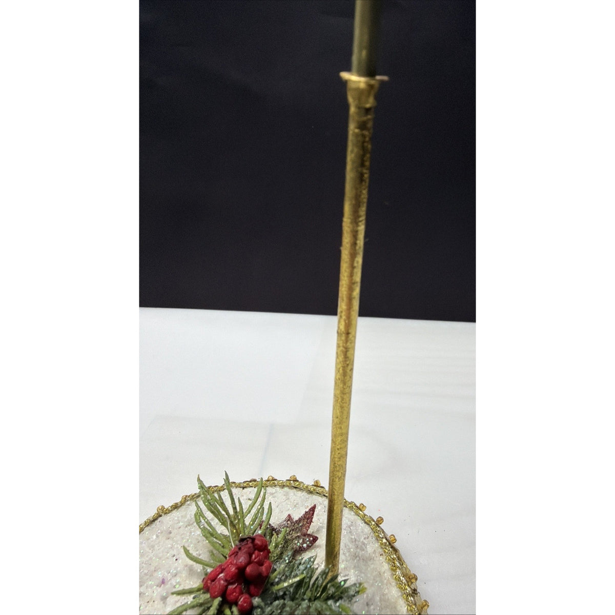 Mark Roberts Snow Base Gold Pole Christmas Ornament Display Stand Notch As Is
