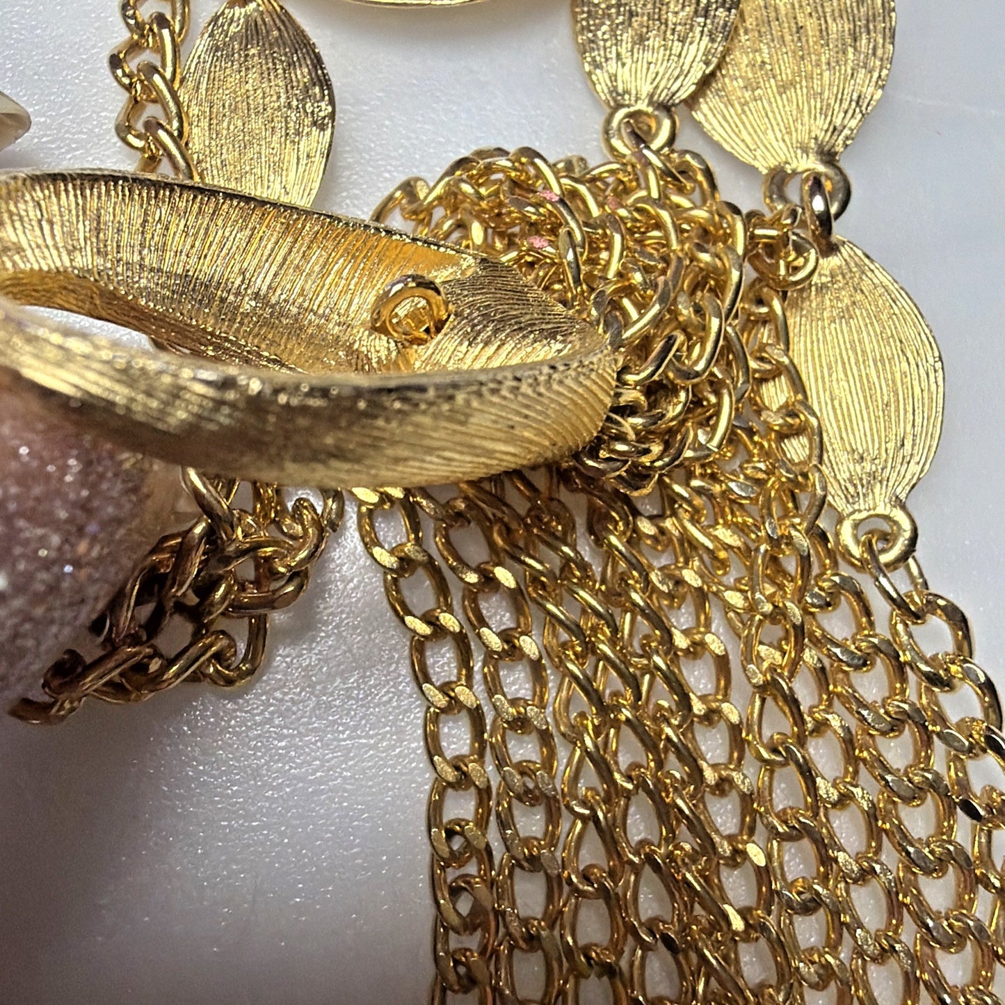 Vintage Gold Tone Brushed Leaf Waterfall Pendant Tassel Necklace