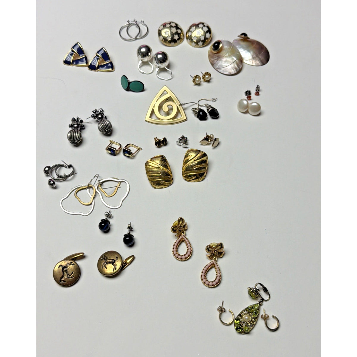 Vintage Modern Junk Jewelry Lot Craft Avon Lia Sophia Damage Wearable As-Is 2#