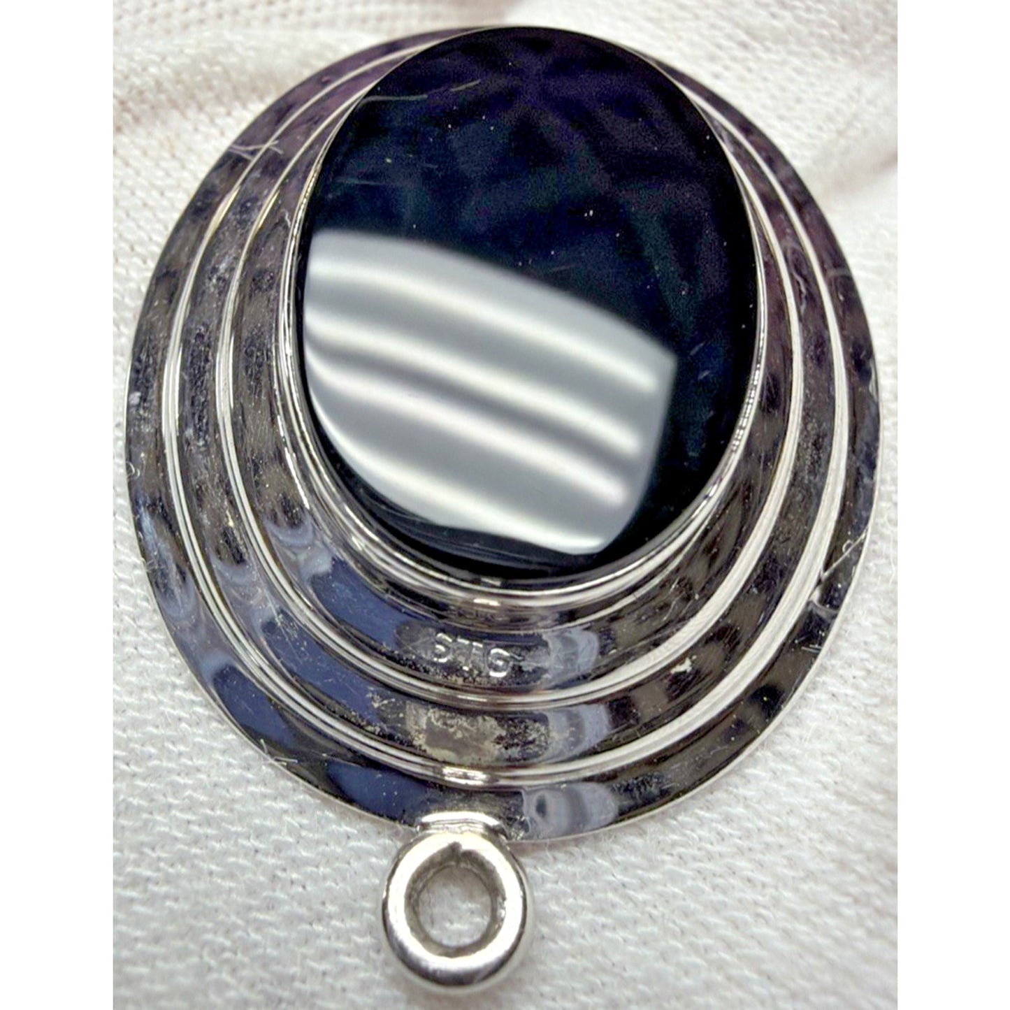 MCM A&Z Sterling Hayward STG Black Onyx Pendant Ribbed Read As-Is