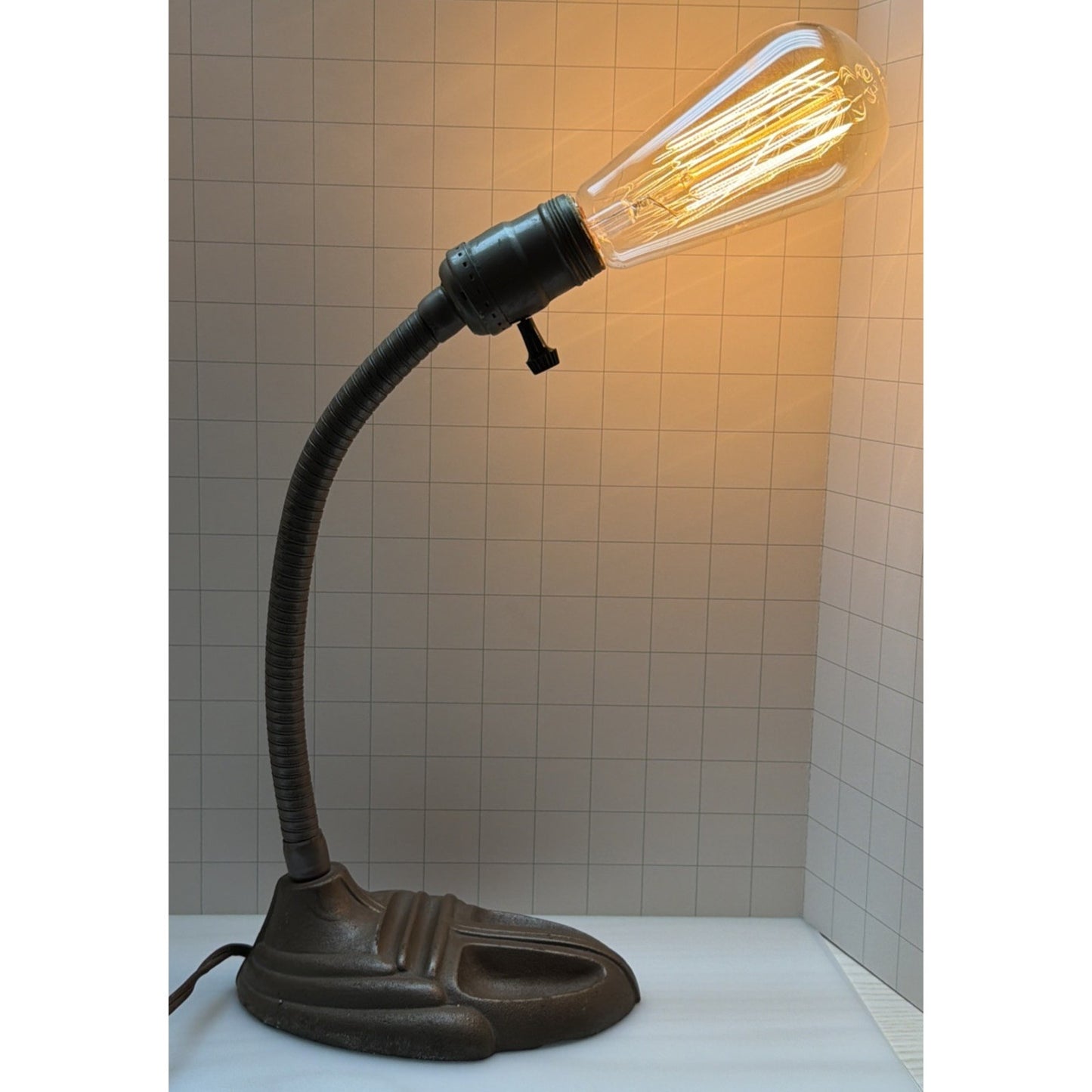 Art Deco Rodale Portable Gooseneck Cast Iron Industrial Table Desk Lamp As Is