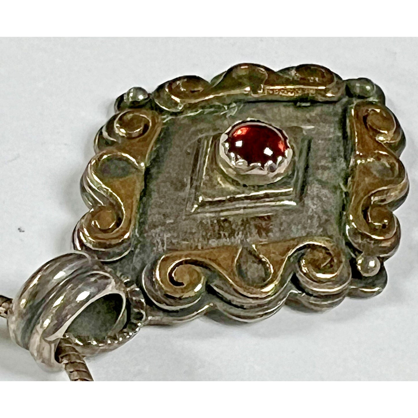 Reflective Jewelry Ravena 14k Sterling Silver Pendant Snake Eye Garnet Necklace