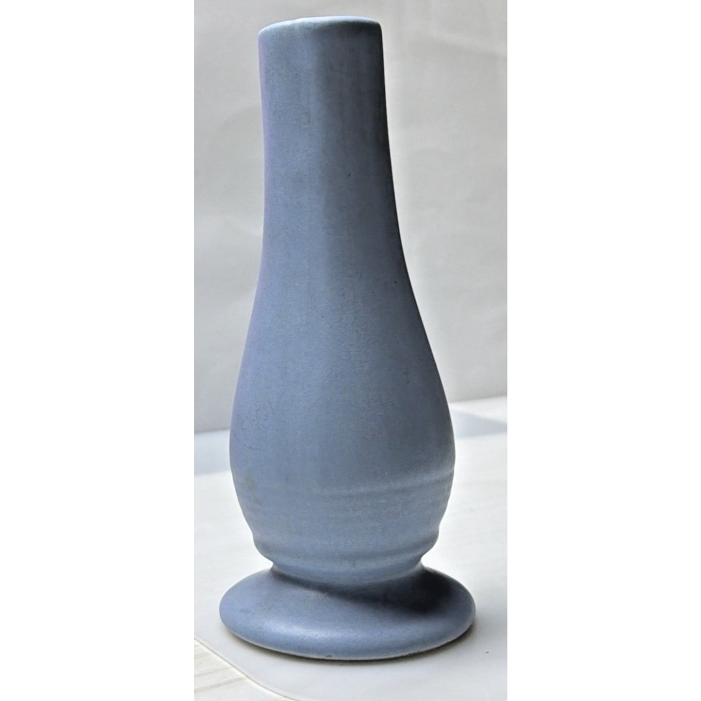 MCM RumRill Art Pottery Blue Rings Footed Bud Vase Niagara Cave Harmony Minn