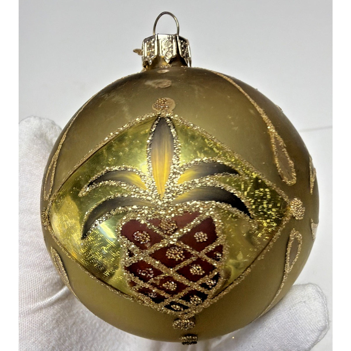 William Sullivan Collection WC Poland Mercury Glass Pineapple Green Ornament