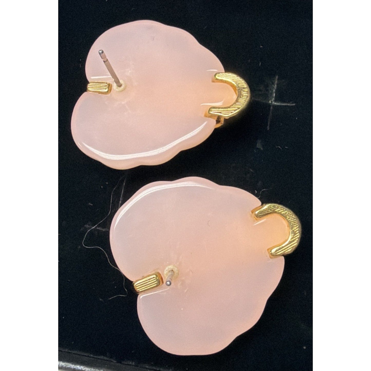 Vintage Avon Pastel Winter Pastels Pink Lucite Gold Toned Heart Earrings Ribbed