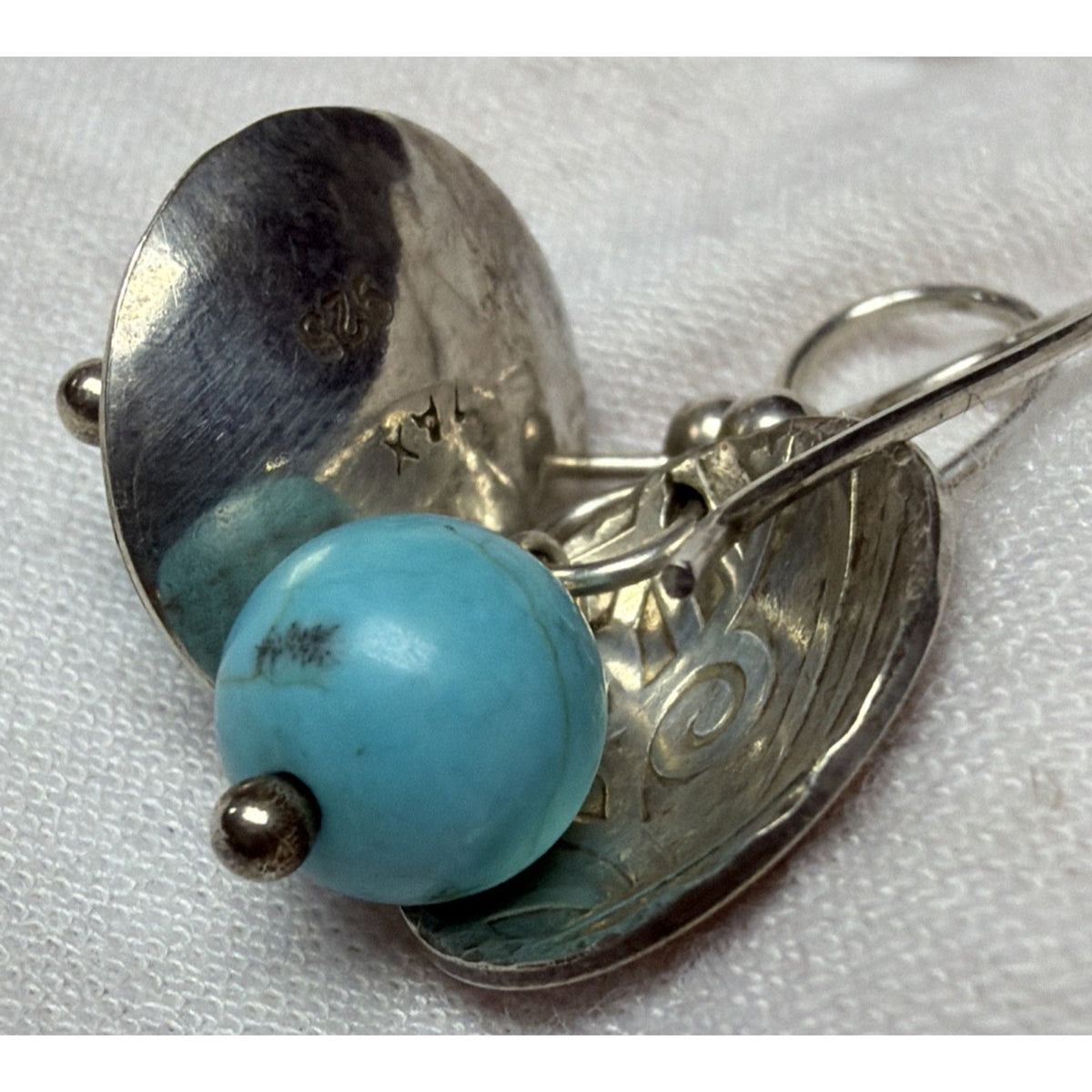 Margaret Lindquist ZAX 925 Sterling Dangle Stamped Disc Earrings Turquoise Beads