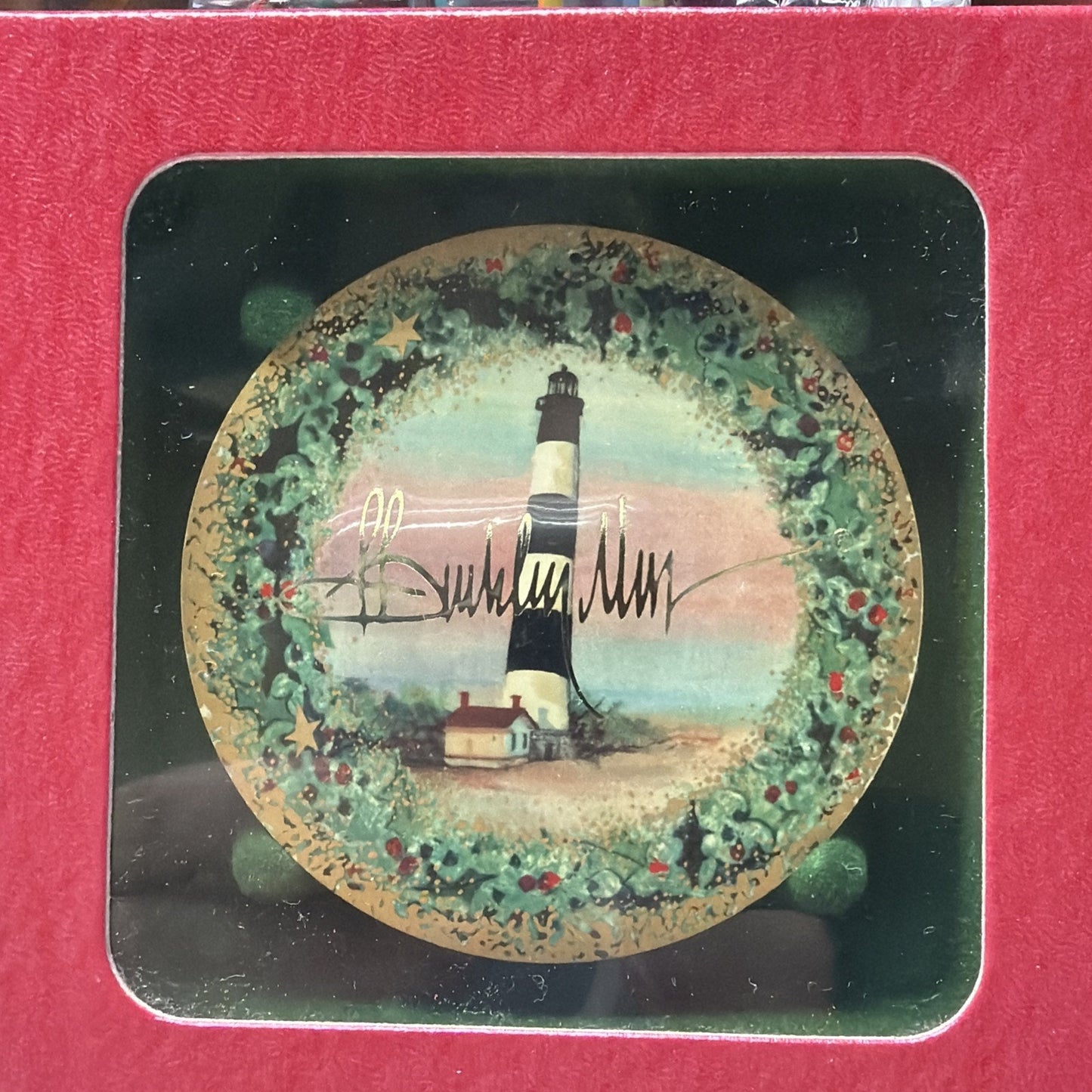 Vintage P Buckley Moss Bodie Lighthouse Ornament COA Box