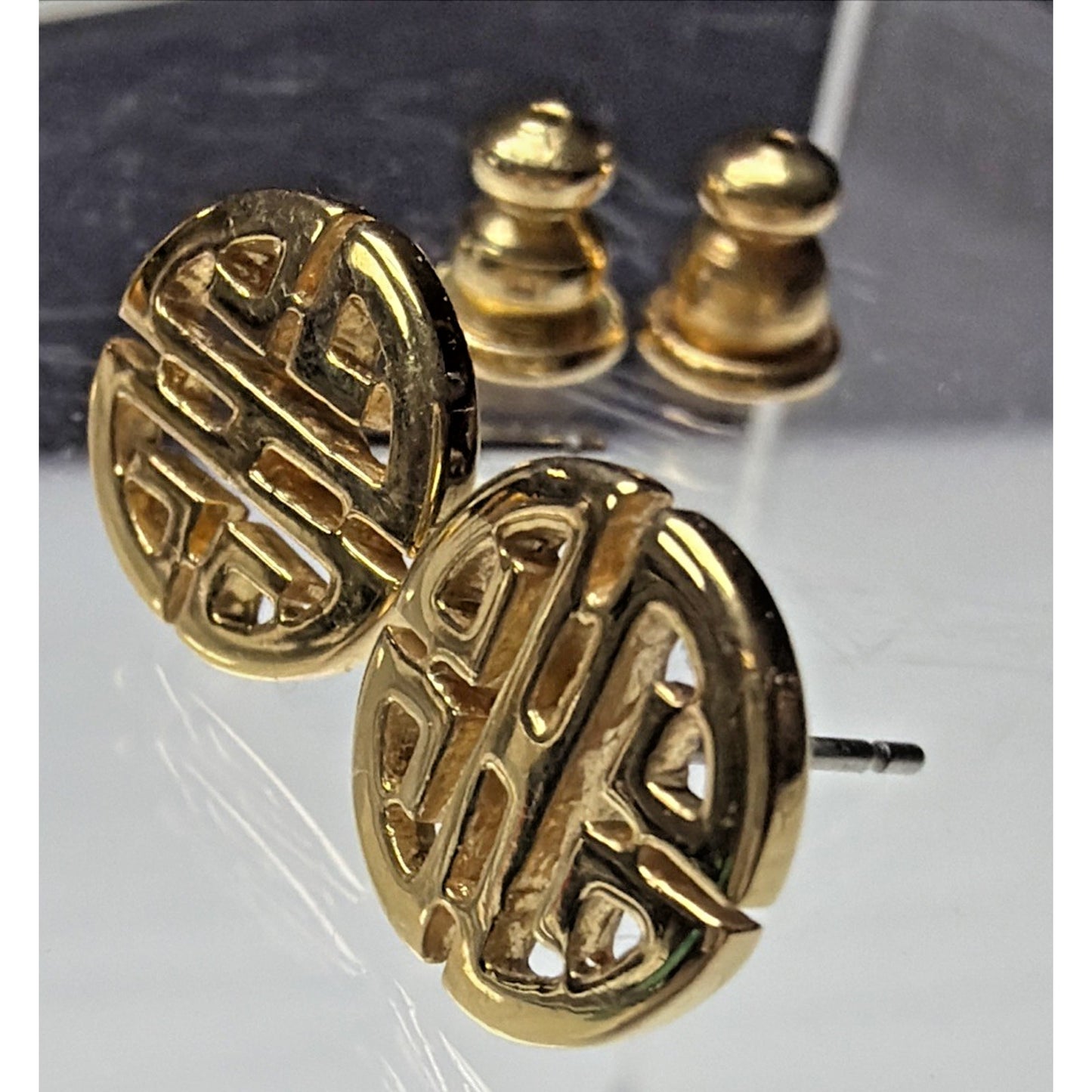 Vtg Crown Trifari Gold Plated Asian Inspired Round Earrings Longevity Post Stud