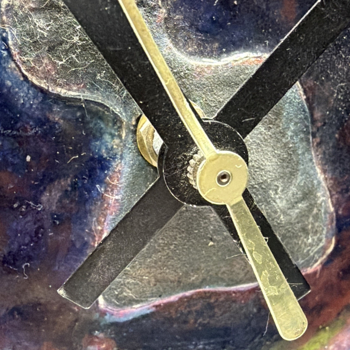 Vtg Ben Diller Raku Art Pottery Petroglyph Glazed Crackle Clock Iridescent As Is