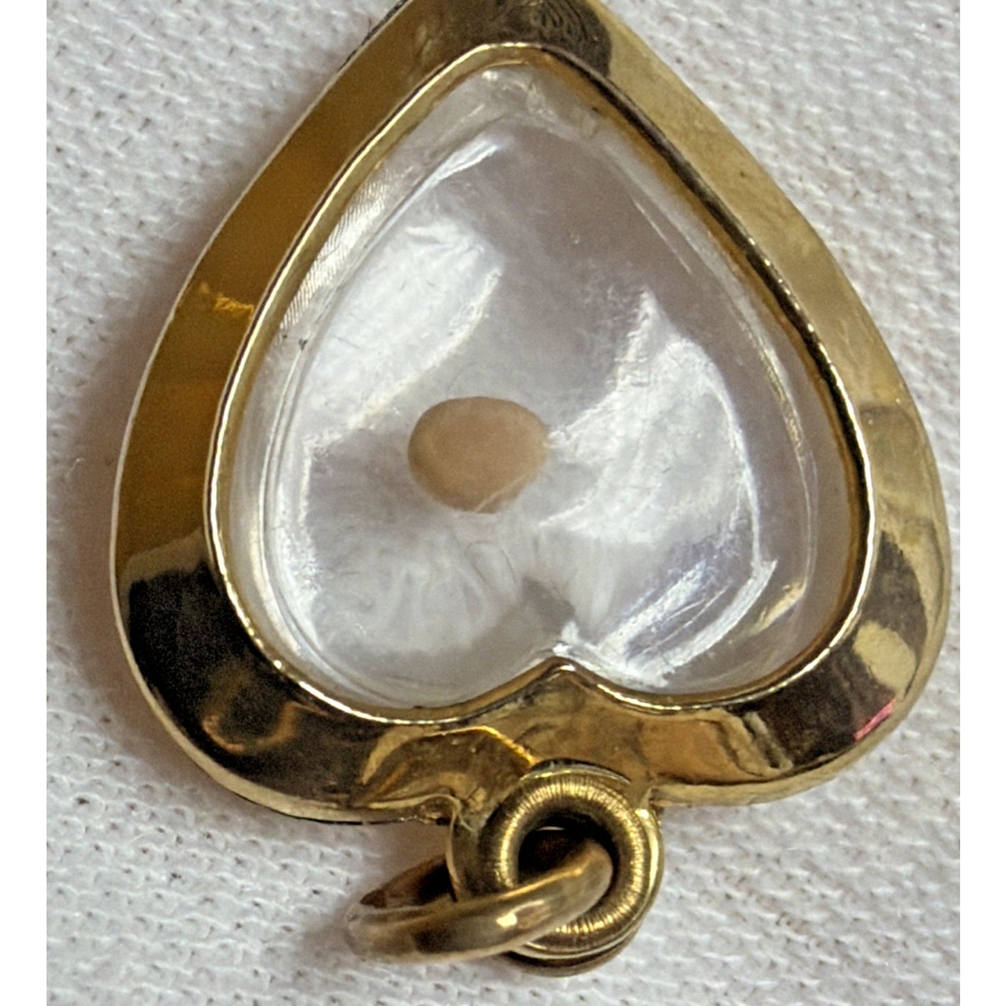 Vtg Gold Plated Lucite Mustard Seed Heart Pendant Charm Religious Amulet As Is