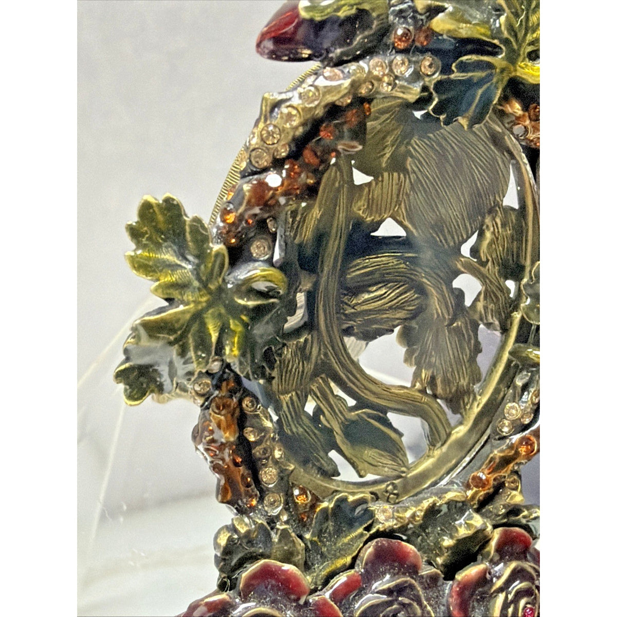 Jay Strongwater Beetle Rose Flora Fauna Picture Frame Swarovski Crystals 5308
