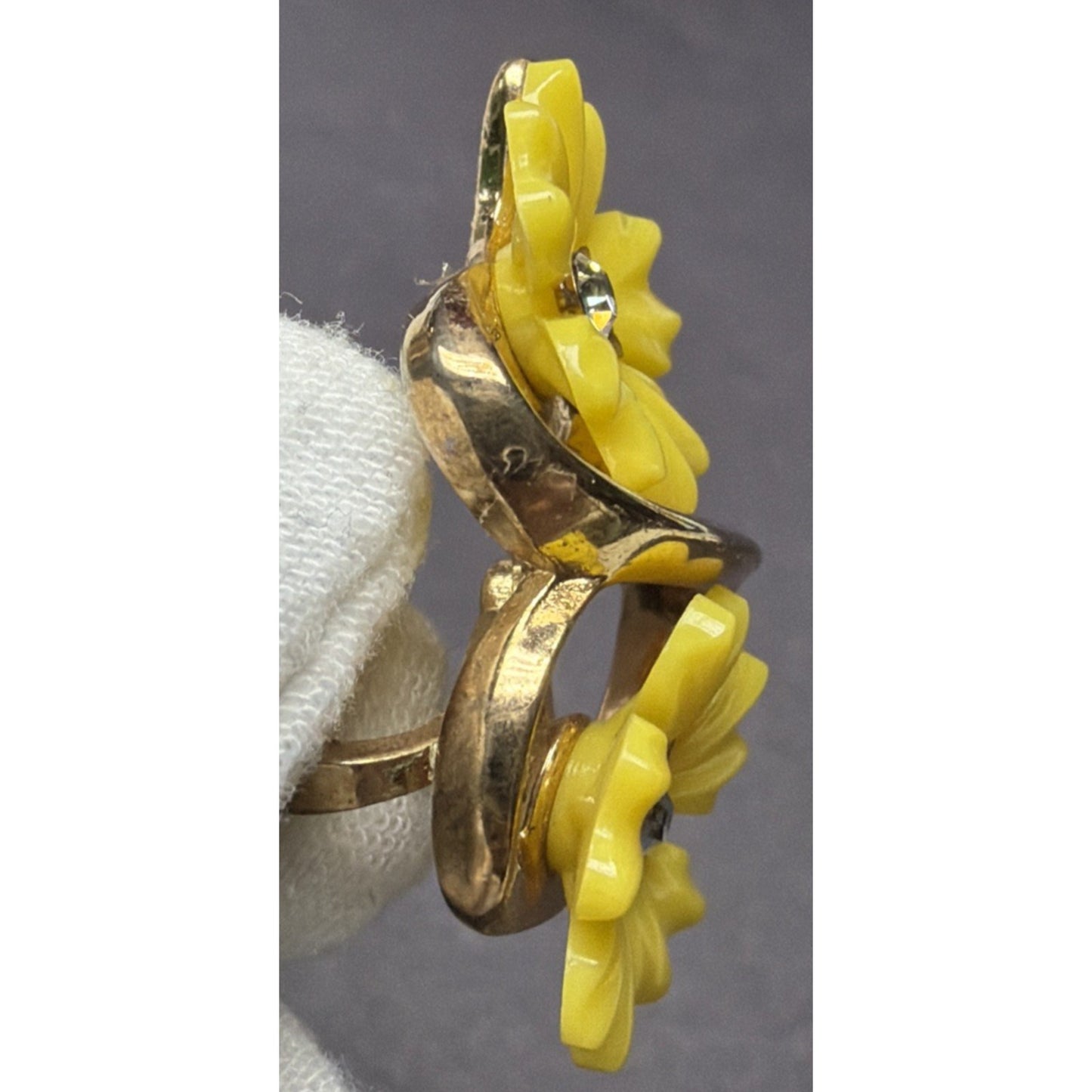 Trifari Yellow Floral Flower Clip On Earrings Rhinestone Center Gold Tone Damage