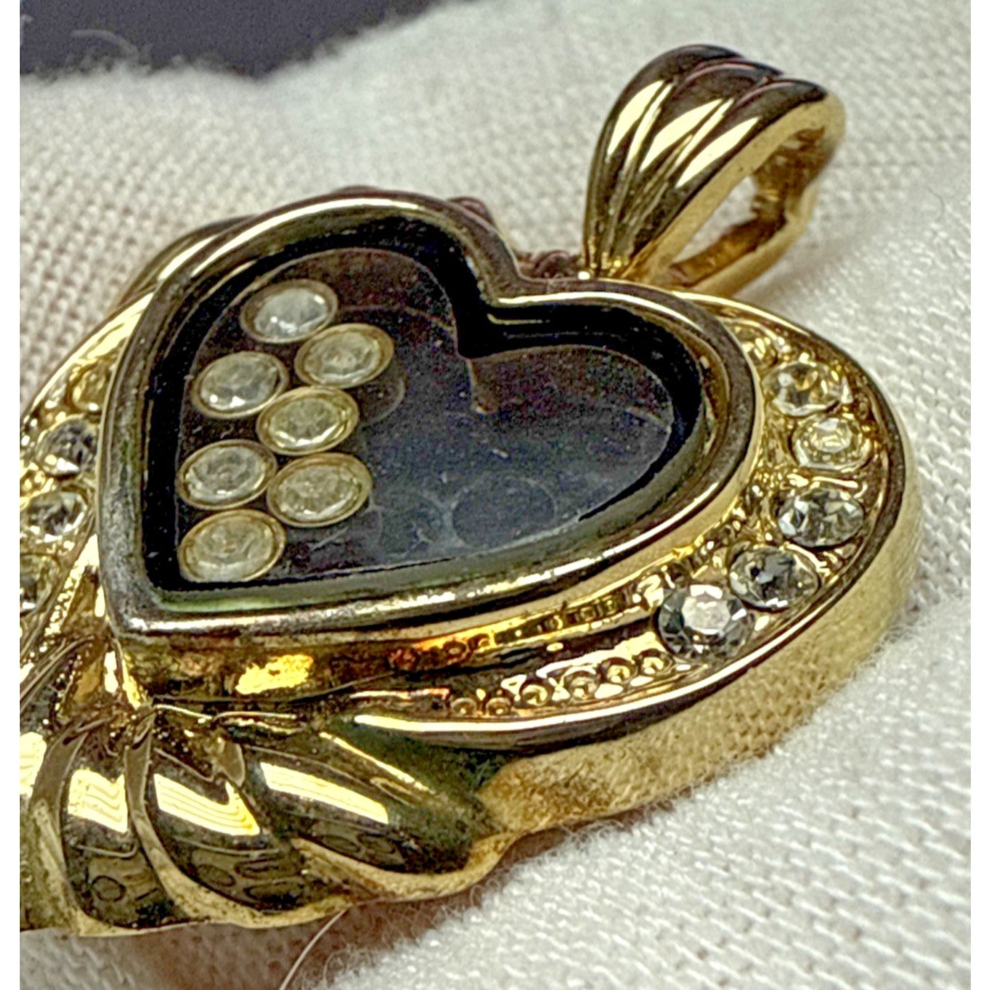Vintage Gold Tone Floating Crystals Heart Pendant Black