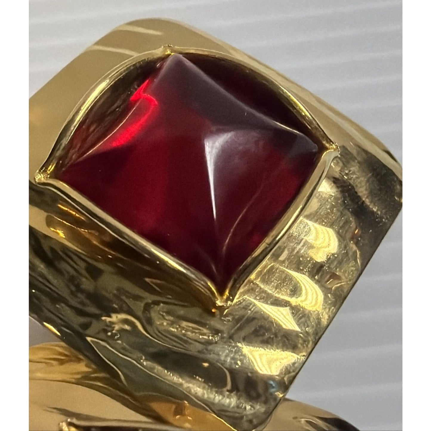 Vintage Jewels by Park Lane Chunky Gold Tone Clip On Earrings Red Jelly Lucite