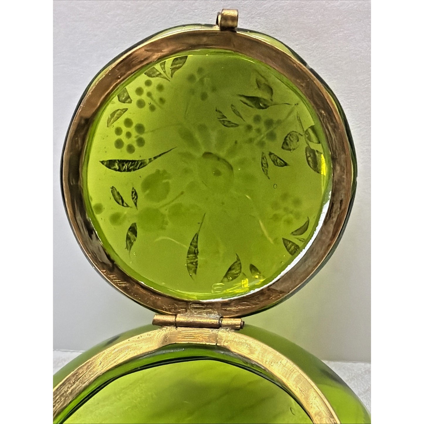Antique Moser Bohemian Blown Glass Hand Painted Enamel Green Hinged Trinket Box