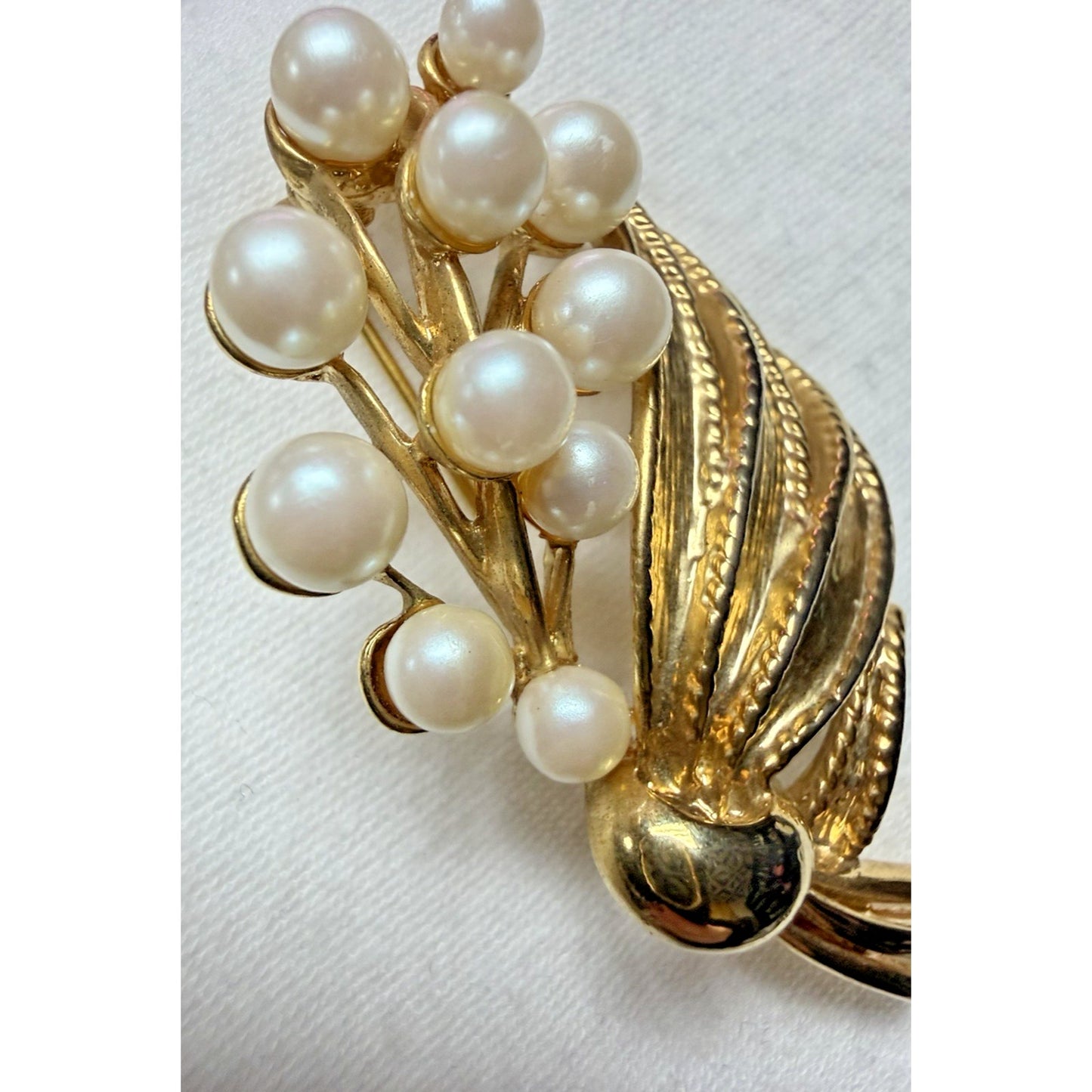 Vintage Gold Tone Faux Pearl Floral Flower Bouquet Textured Leaves Brooch Pin