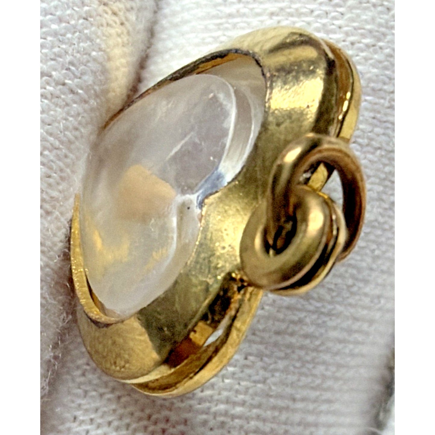 Vtg Gold Plated Lucite Mustard Seed Heart Pendant Charm Religious Amulet As Is