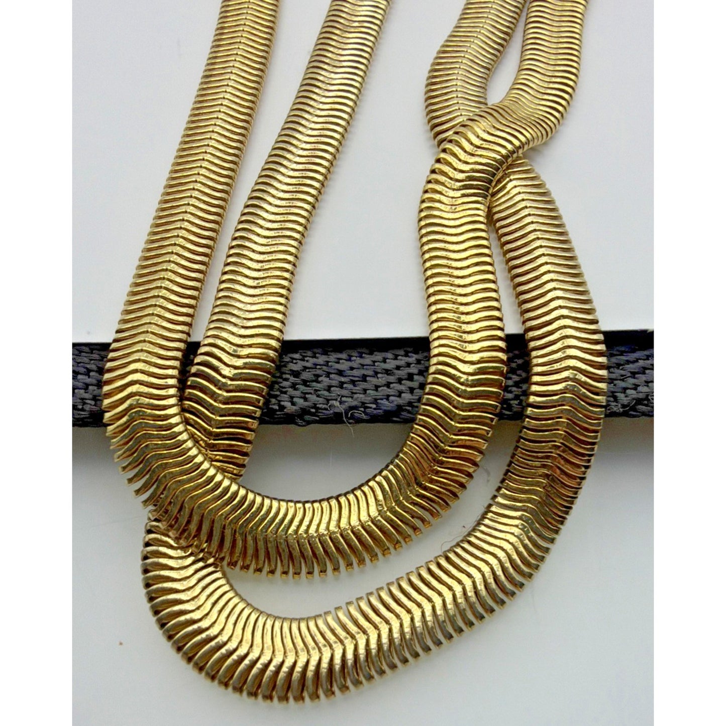 Vintage Gold Tone Herringbone Flat Snake Chain Necklace 30"