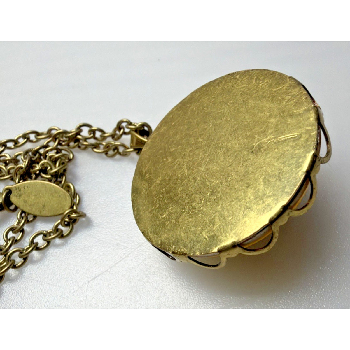 Vintage Disney Alice in Wonderland Sparrow Pendant Necklace
