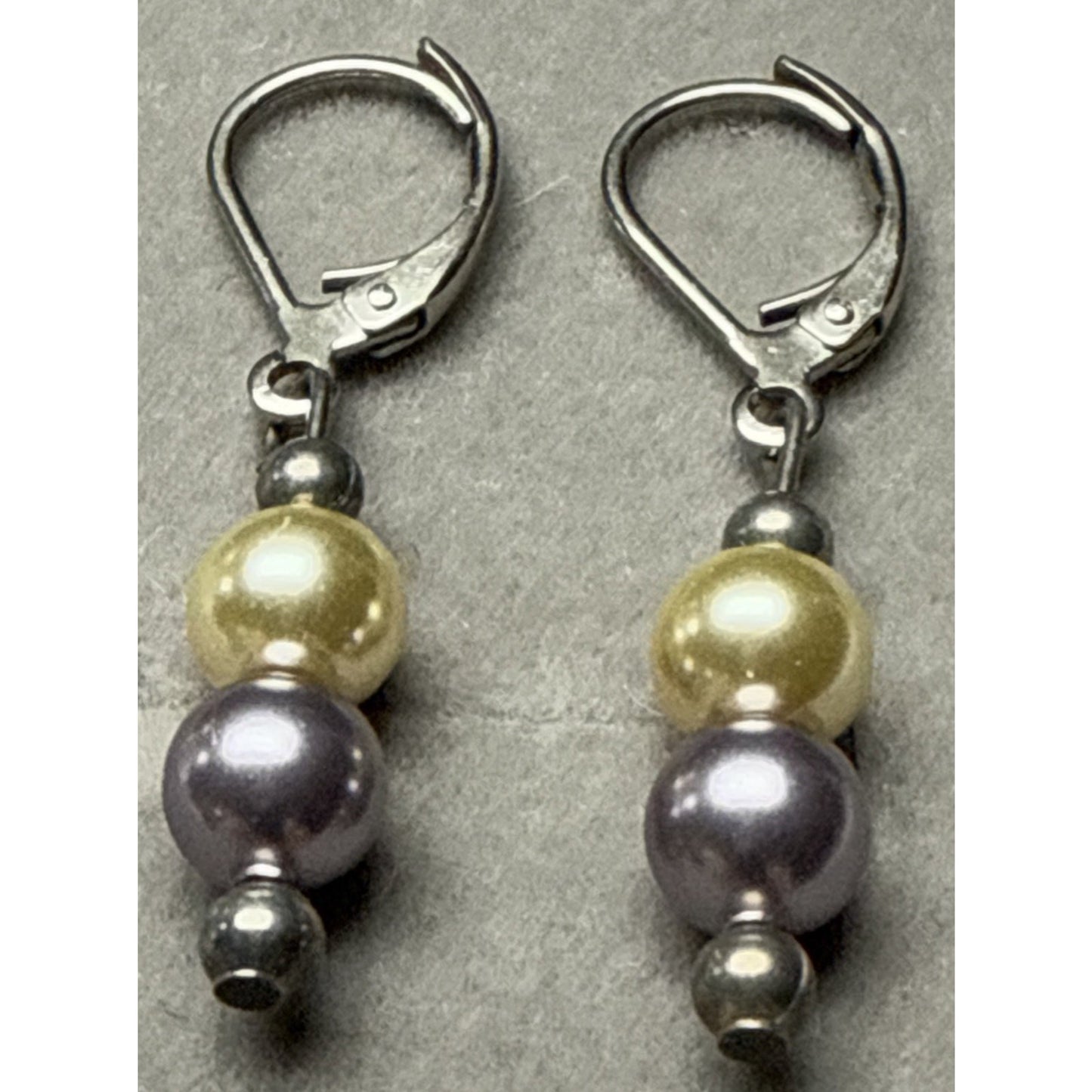 Vtg Purple White Stacked Pearl Leverback Earrings Dangle Drop Sterling Silver