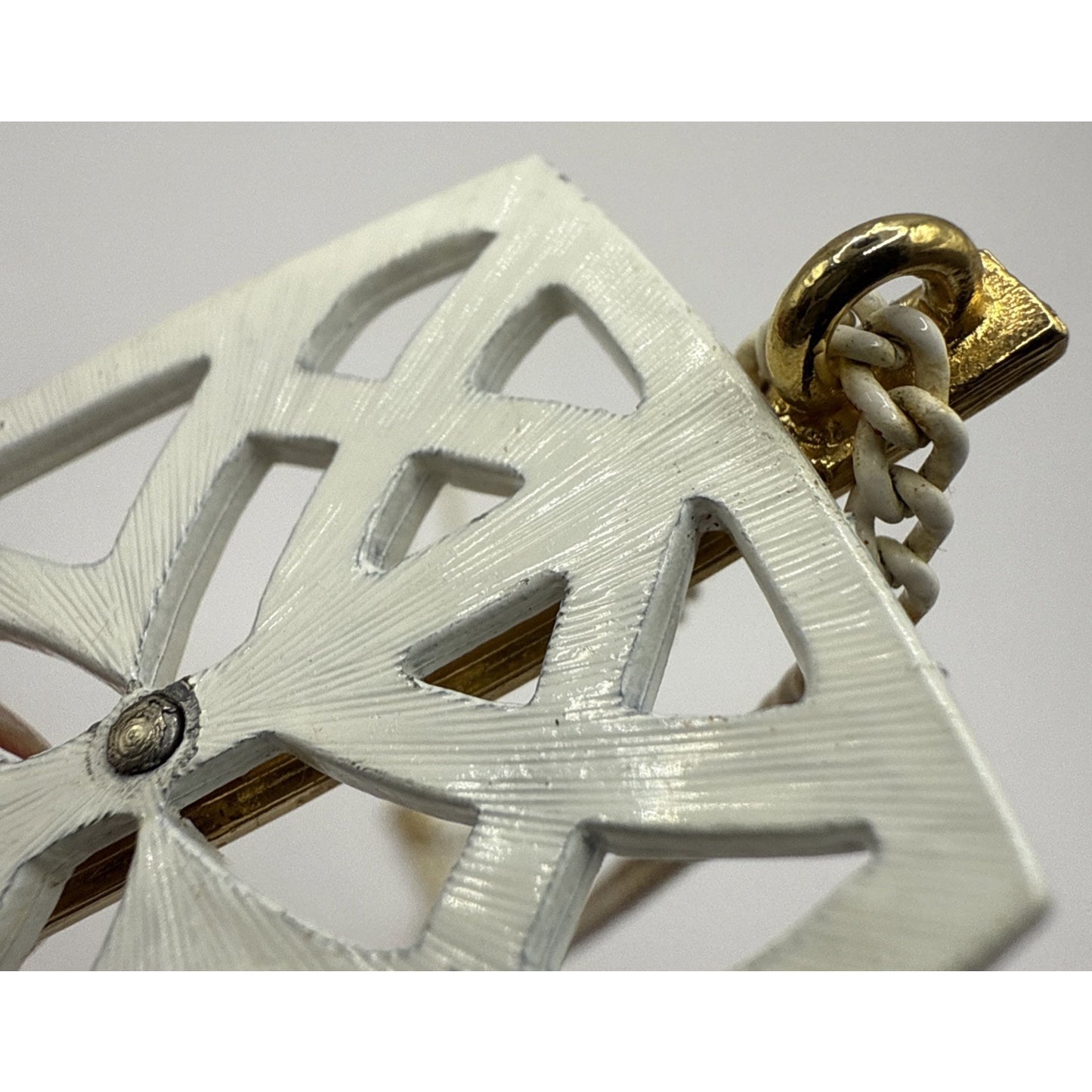 Vintage Crown Trifari Modernist White Enamel Necklace Pendant Gold Geometric