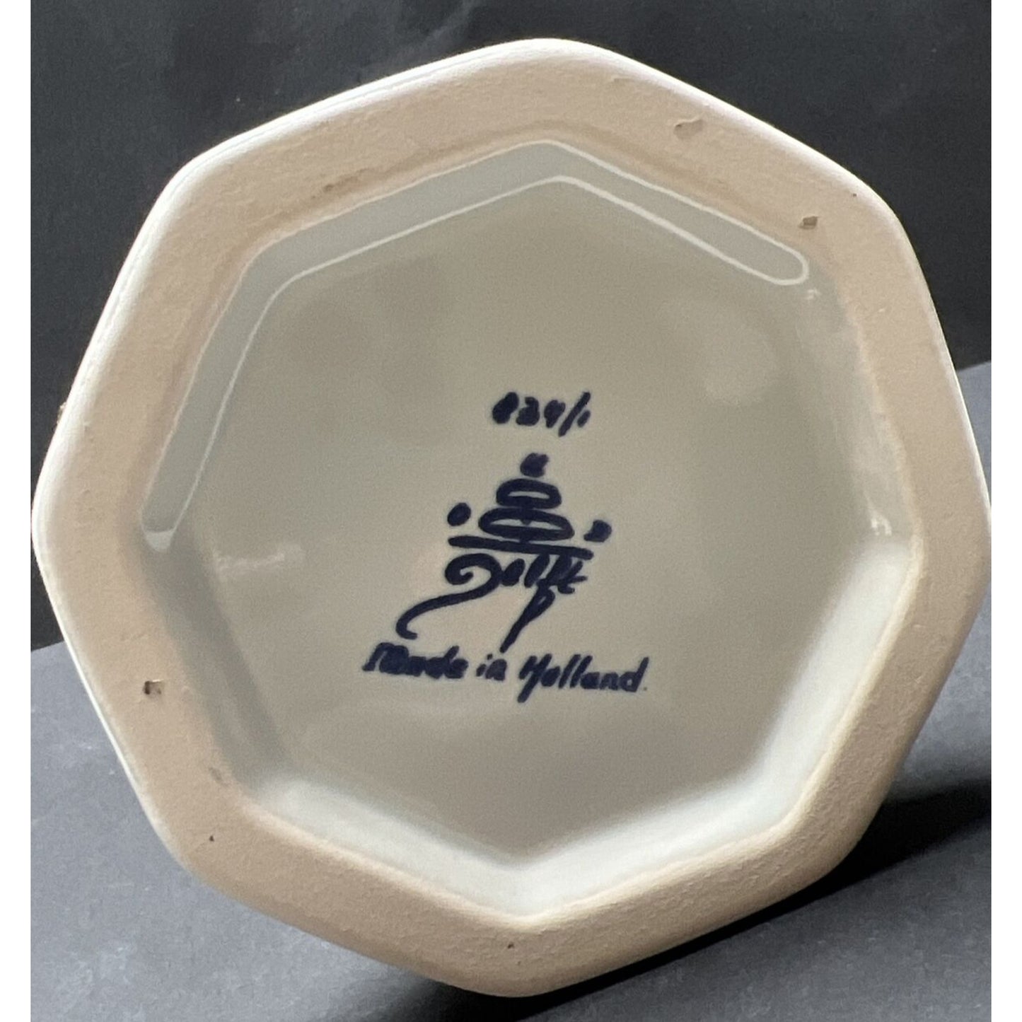 Vtg Oud Delft Holland 834/1 Candle Stick Holder Polychrome Floral Hand Painted