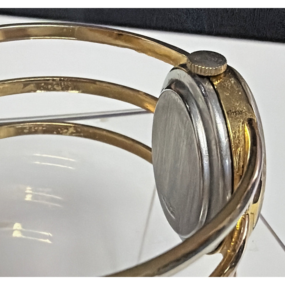 Vintage Royal Dynasty 17 Jewels Watch Cuff Bracelet Gold Tone Works